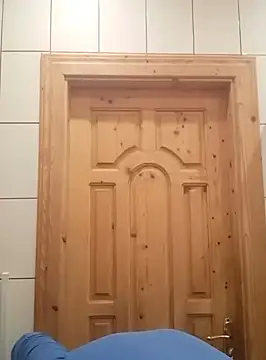 Snapshot of Luceriusbigass chatting on February 12, 4:44 pm Luceriusbigass online show from February 12, 4:44 pm