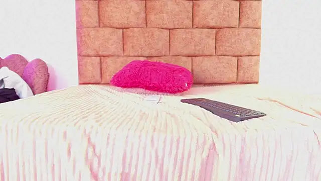 Mia Nasty Dirty online show from April 14, 8:37 pm