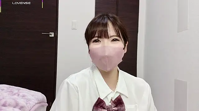 -Moka-1212- online show from April 10, 7:18 pm