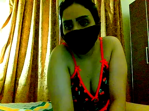 Ladyhunder99 online show from April 30, 11:16 am