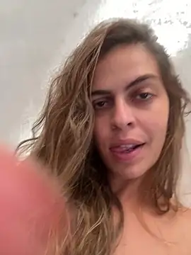 bonnie07777 online show from April 20, 2:09 pm