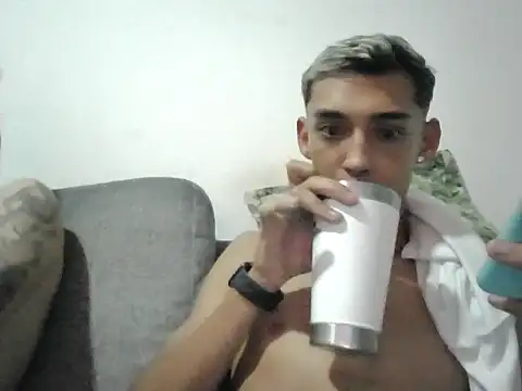 marcelobuback online show from April 21, 7:36 am