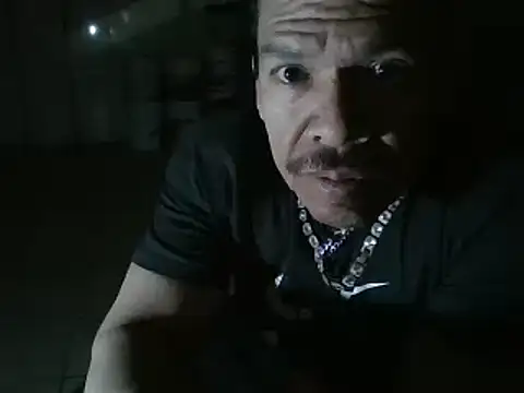 Snapshot of Oskr2024XXX chatting on December 31, 5:11 am Oskr2024XXX online show from December 31, 5:11 am