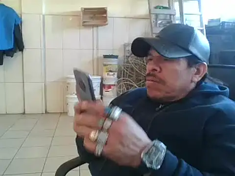 Snapshot of Oskr2024XXX chatting on January 5, 5:30 pm Oskr2024XXX online show from January 5, 5:30 pm