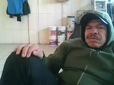 Snapshot of Oskr2024XXX chatting on January 19, 6:32 pm Oskr2024XXX online show from January 19, 6:32 pm