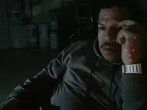 Snapshot of Oskr2024XXX chatting on January 28, 5:43 am Oskr2024XXX online show from January 28, 5:43 am