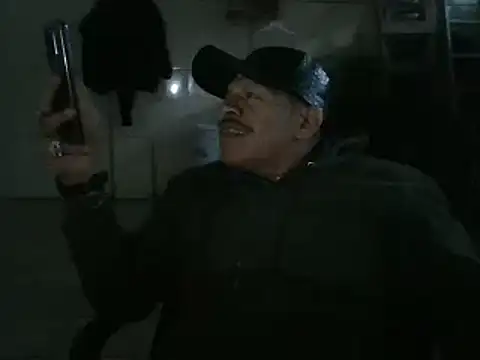 Snapshot of Oskr2024XXX chatting on February 11, 12:38 am Oskr2024XXX online show from February 11, 12:38 am