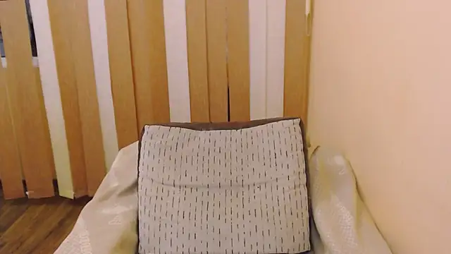 QuuenOfSin online show from March 13, 8:32 pm