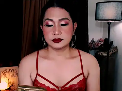 SWEETBELLA69 online show from June 2, 8:00 pm