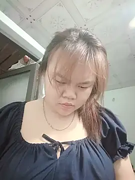 Snapshot of Truxcy1 chatting on May 26, 5:53 pm Truxcy1 online show from May 26, 5:53 pm