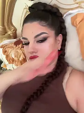 Alma170900 online show from April 20, 1:14 pm