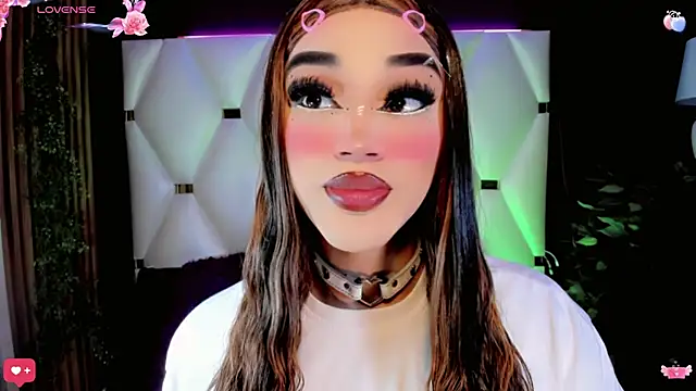 Snapshot of Camila_Vasquezz1 chatting on June 6, 11:59 am Camila Vasquezz1 online show from June 6, 11:59 am