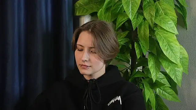 PalmiraHoyman online show from April 24, 3:47 pm