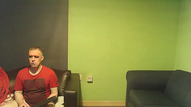 Snapshot of sexyass72 chatting on March 2, 10:05 pm sexyass72 online show from March 2, 10:05 pm