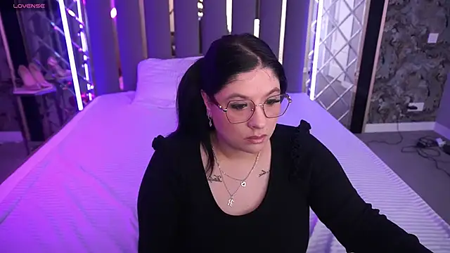 BiancaFerraro online show from April 29, 5:33 am