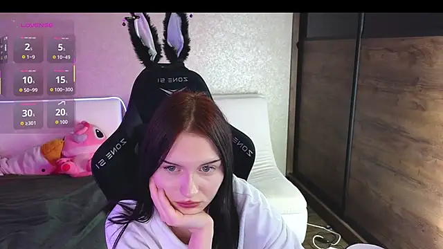 lina lean mur online show from April 30, 4:19 am