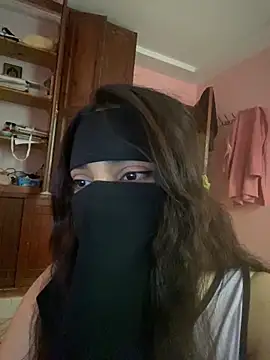Loora8 online show from May 20, 5:52 pm
