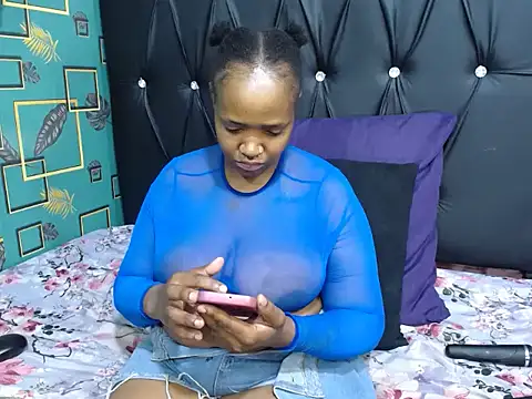 CandyBoobs69 online show from June 18, 11:58 am