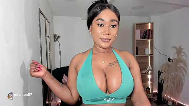 Snapshot of alessia_anderson chatting on November 11, 10:43 pm alessia anderson online show from November 11, 10:43 pm