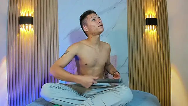 IM ANGELPRESTON online show from May 5, 11:29 am