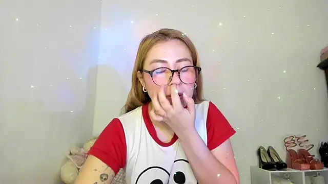 hyunjoo online show from April 30, 6:25 pm