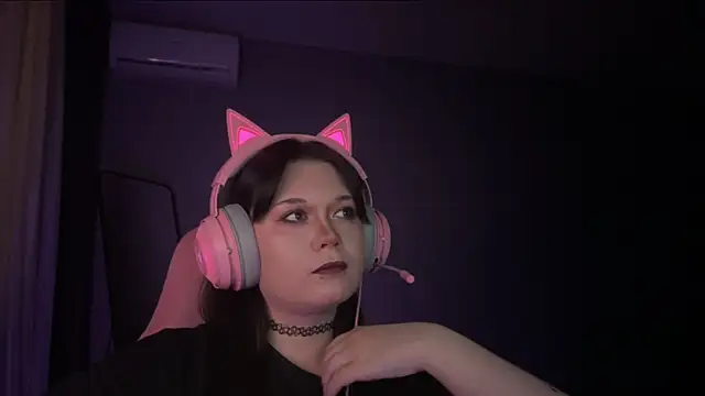 BPDkitty online show from April 29, 7:09 pm