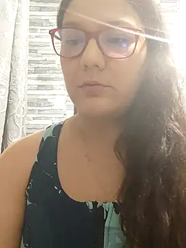 Bella y Bestia 20cm online show from May 1, 5:12 am