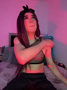 AdelaBeckers  online show from May 5, 10:07 pm