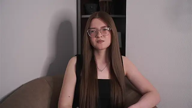 DrusillaIgel online show from May 7, 4:40 am