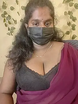 Snapshot of Sravani_cutee_ chatting on June 9, 8:15 am Sravani cutee online show from June 9, 8:15 am