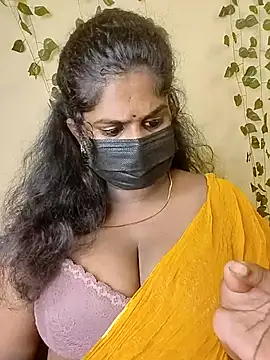 Snapshot of Sravani_cutee_ chatting on June 25, 1:04 pm Sravani cutee online show from June 25, 1:04 pm