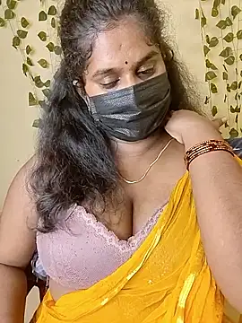 Snapshot of Sravani_cutee_ chatting on June 29, 10:15 am Sravani cutee online show from June 29, 10:15 am