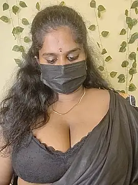 Snapshot of Sravani_cutee_ chatting on July 11, 10:18 am Sravani cutee online show from July 11, 10:18 am
