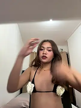 savanna flair online show from May 1, 11:15 am
