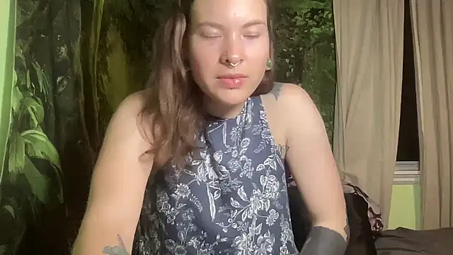 mo0ngoddess online show from September 21, 2:57 am