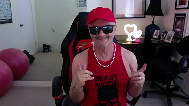 Snapshot of hotdadbod chatting on February 26, 9:48 pm hotdadbod online show from February 26, 9:48 pm