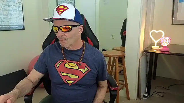 Snapshot of hotdadbod chatting on March 13, 8:22 pm hotdadbod online show from March 13, 8:22 pm