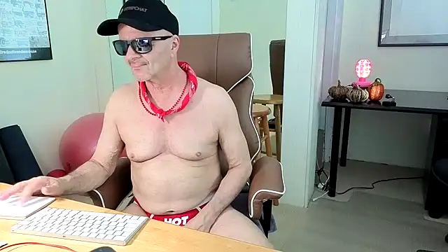 Snapshot of hotdadbod chatting on November 22, 9:25 pm hotdadbod online show from November 22, 9:25 pm