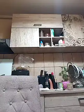 Snapshot of xmarshax chatting on December 2, 5:13 am xmarshax online show from December 2, 5:13 am