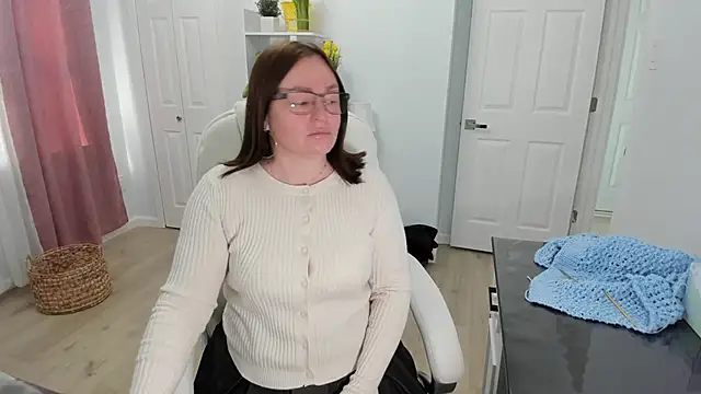 Vika73 online show from February 14, 2:54 pm