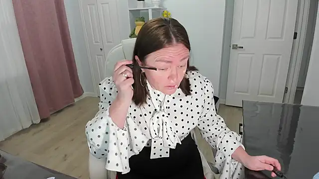 Vika73 online show from February 19, 12:33 pm