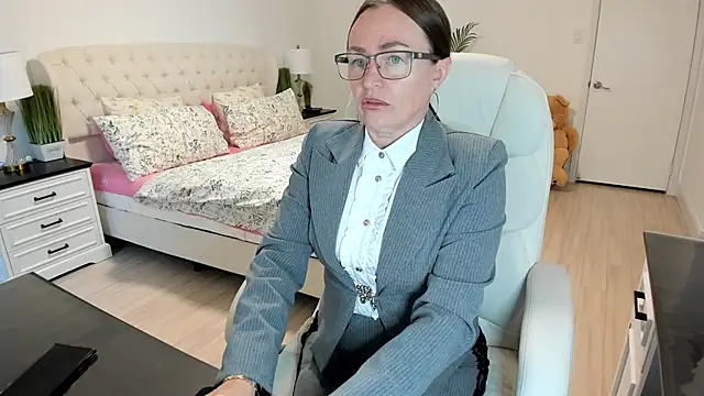 Vika73 online show from October 17, 12:30 pm