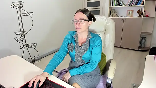 Vika73 online show from November 9, 10:13 am