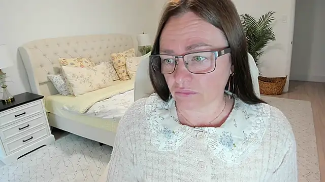 Vika73 online show from May 26, 11:28 am