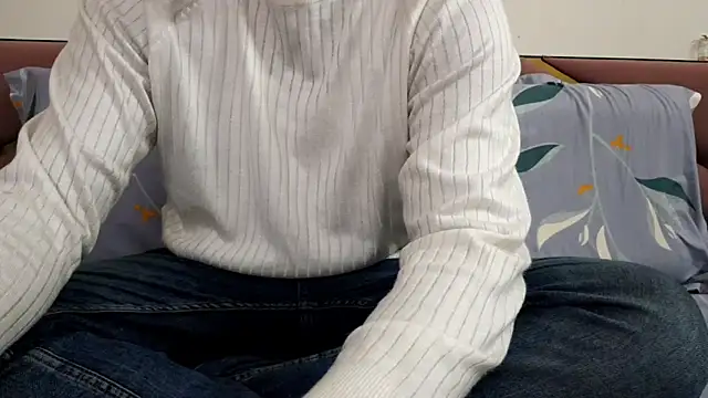 Snapshot of psexplr chatting on December 17, 9:04 am psexplr online show from December 17, 9:04 am