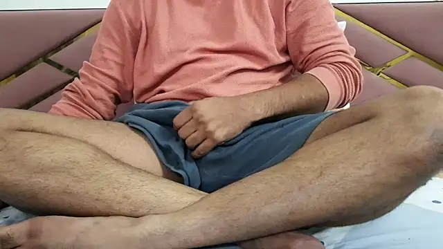 Snapshot of psexplr chatting on December 19, 10:00 am psexplr online show from December 19, 10:00 am