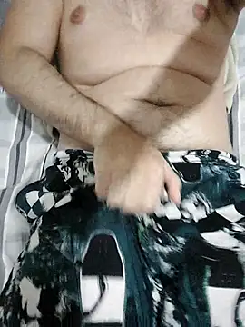 bigwolfUwU online show from May 26, 1:12 am
