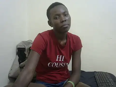 Snapshot of cute_avy0 chatting on July 20, 11:56 am cute avy0 online show from July 20, 11:56 am
