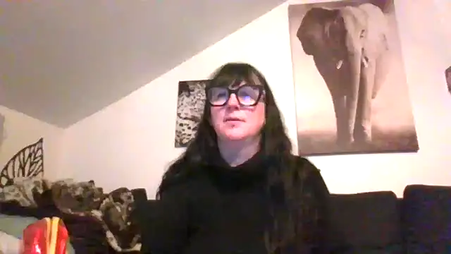 sexujuly88 online show from April 9, 9:09 pm