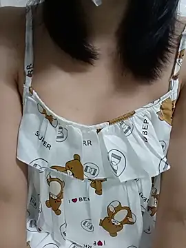 Snapshot of _Bellanice_ chatting on June 20, 2:42 pm Bellanice online show from June 20, 2:42 pm